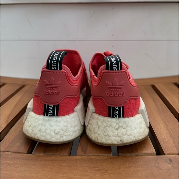 Red Adidas Women's NMD R1 Runner Nomad Trace - Picture 4 of 11